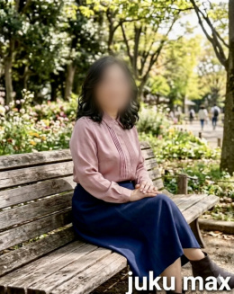  彩乃（人妻  ボッキ度100%熟女）