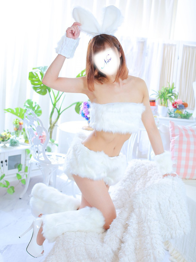 にこ（重役室）