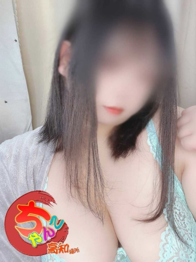 ゆい(高知ちゃんこ)