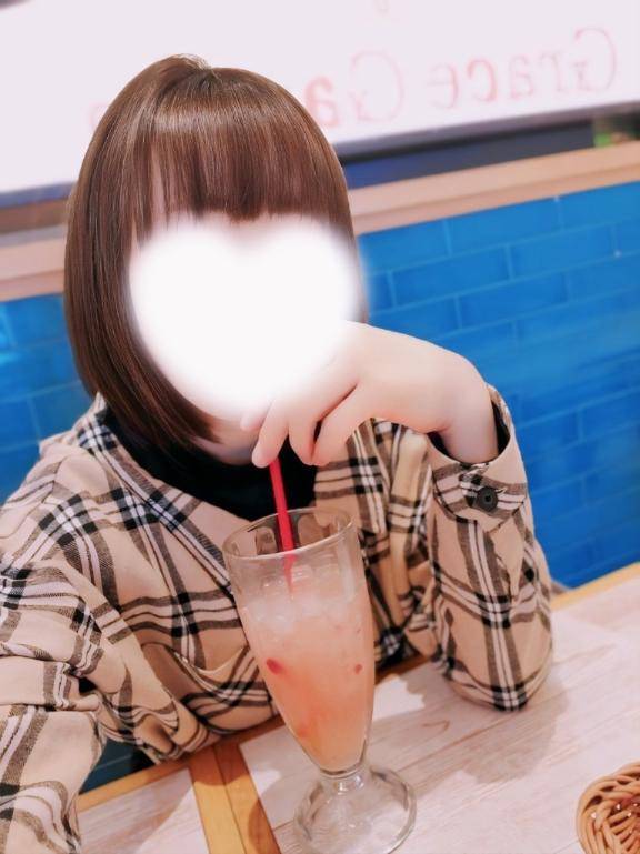 不気味で歪んだ世界
