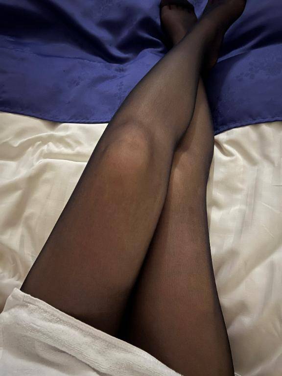 破いた間からのドキドキ///