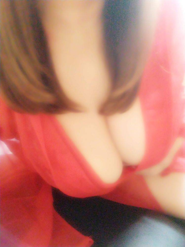 見るだけで我慢しちゃうの…？
