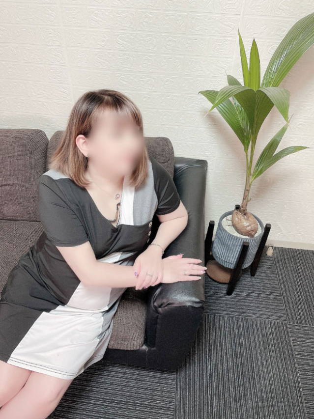 ～りお～★個人ｷｬﾝﾍﾟｰﾝ実施★（花蝶風月　香川人妻デリヘル）