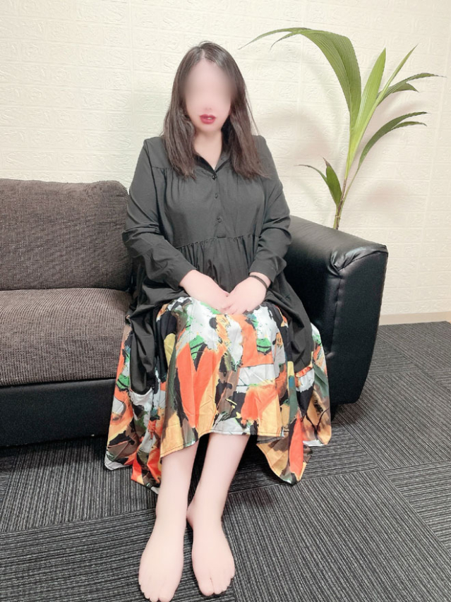 ~かな~※新人(★個人キャンペーン実施★)(花蝶風月 香川人妻デリヘル)