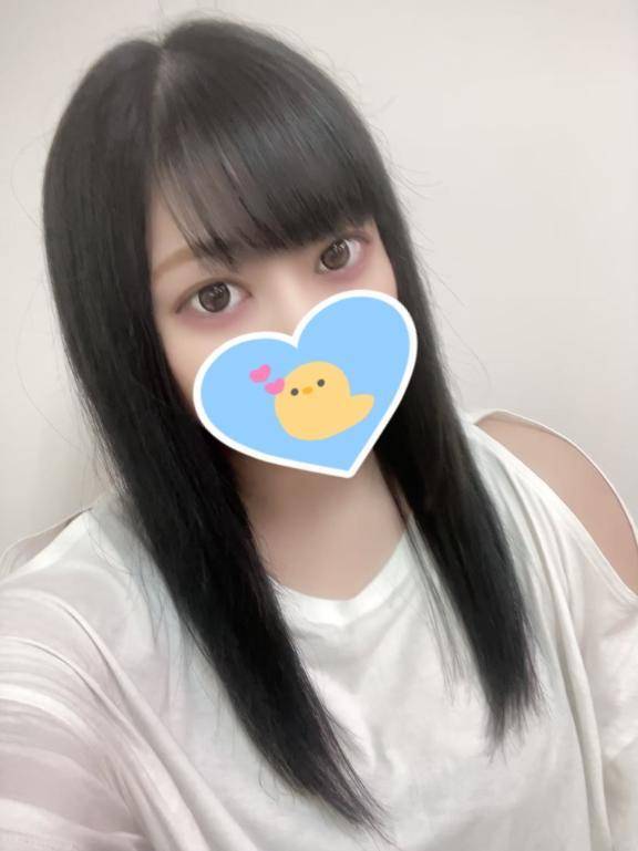 居ます🙋🏻‍♀️