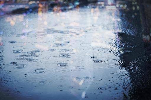 雨??