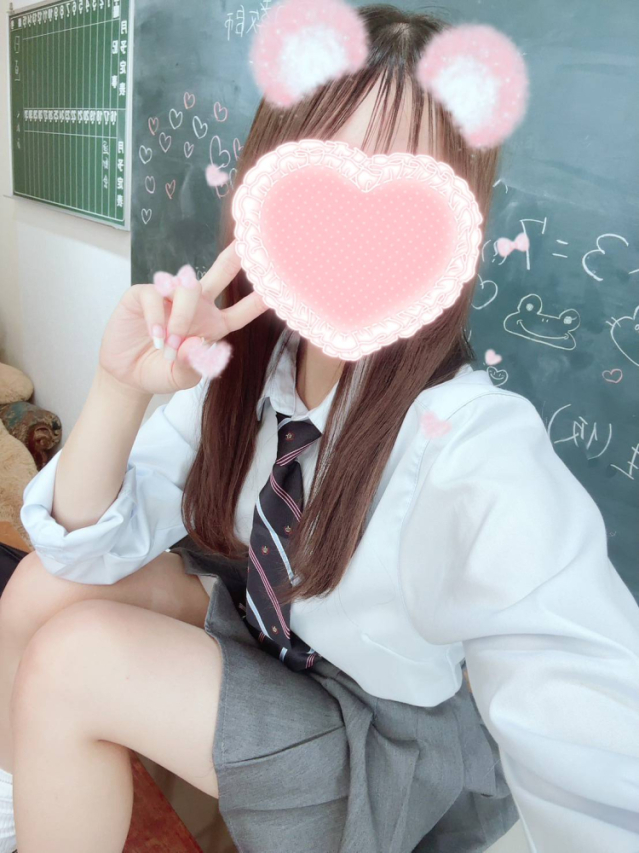 体験なな【18才ロリ少女】（中・西讃　ヴィーナス）