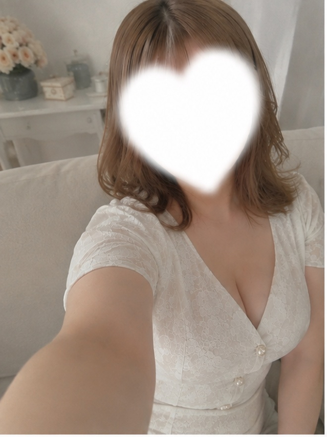 体験りり【美乳ご奉仕娘】(中・西讃 ヴィーナス)