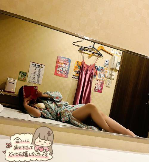 25日(土)曜日のお礼&本日のつゆりの下着(,,- -,, )