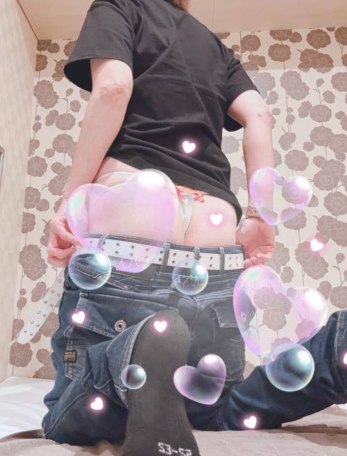 麻生さやか（イエスグループ 華女(かのじょ) 松山店）