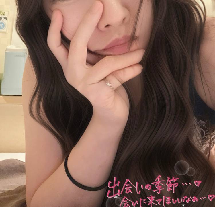 夜桜つゆり(イエスグループ 華女(かのじょ) 松山店)