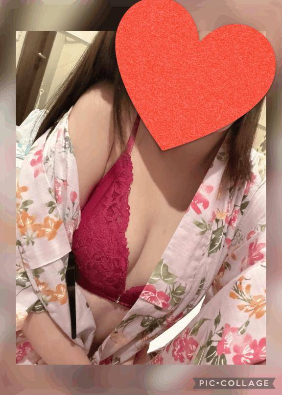 香坂えま（イエスグループ 華女(かのじょ) 松山店）
