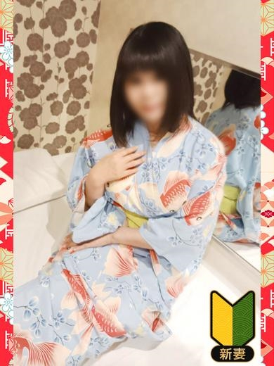 白石ちほ（イエスグループ 華女(かのじょ) 松山店）