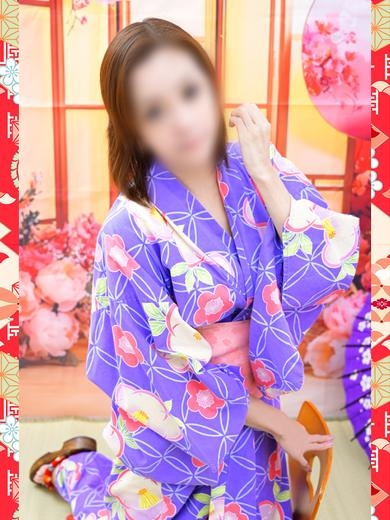 田辺ちあき（イエスグループ 華女(かのじょ) 松山店）