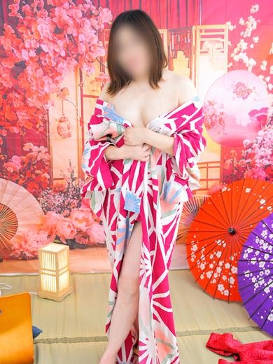 井上ゆかり（イエスグループ 華女(かのじょ) 松山店）