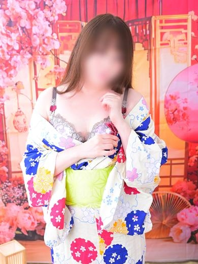 君嶋よしの（イエスグループ 華女(かのじょ) 松山店）