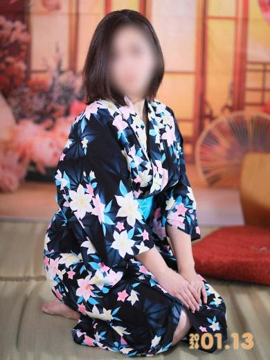 花里つばめ（イエスグループ 華女(かのじょ) 松山店）