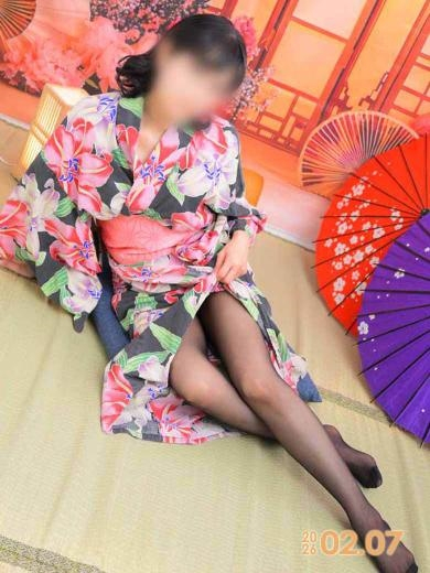 葉月ゆりこ（イエスグループ 華女(かのじょ) 松山店）