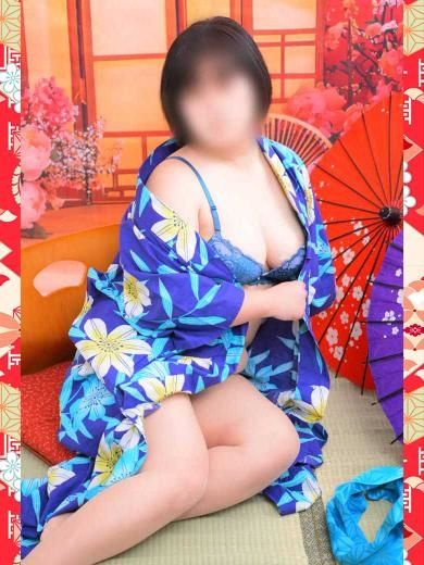 佐々木まや（イエスグループ 華女(かのじょ) 松山店）