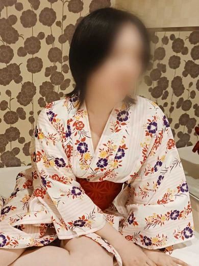 双神ほのか（イエスグループ 華女(かのじょ) 松山店）