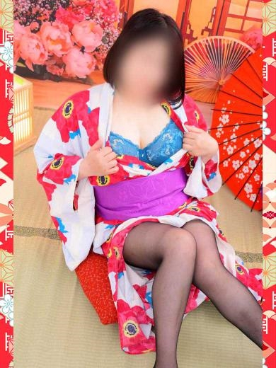 佐藤りか（イエスグループ 華女(かのじょ) 松山店）