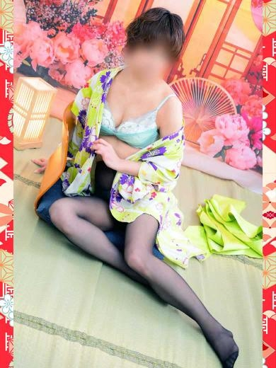 乙姫うた（イエスグループ 華女(かのじょ) 松山店）
