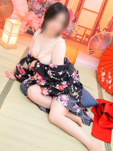 双神ほのか(イエスグループ 華女(かのじょ) 松山店)