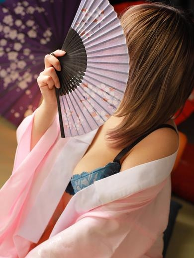 雨宮えりか(イエスグループ 華女(かのじょ) 松山店)