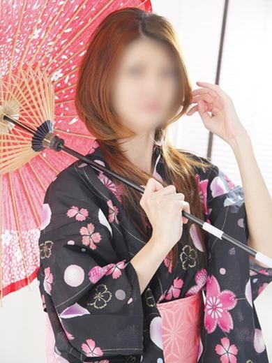 秋山なつ(イエスグループ 華女(かのじょ) 松山店)
