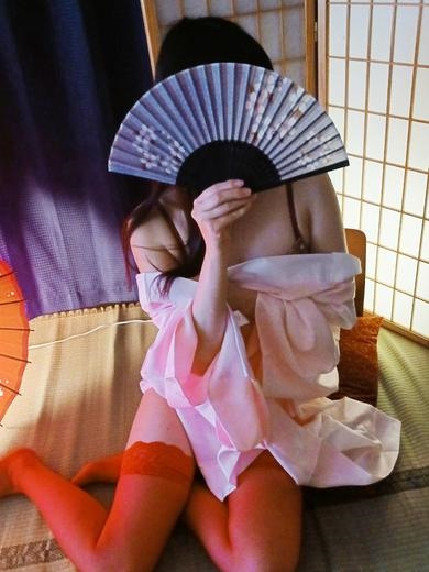 竹内ともか（イエスグループ 華女(かのじょ) 松山店）
