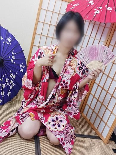 安西やよい(イエスグループ 華女(かのじょ) 松山店)