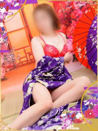 影山ゆか