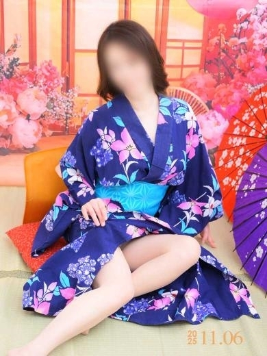 夏川すずか(イエスグループ 華女(かのじょ) 松山店)
