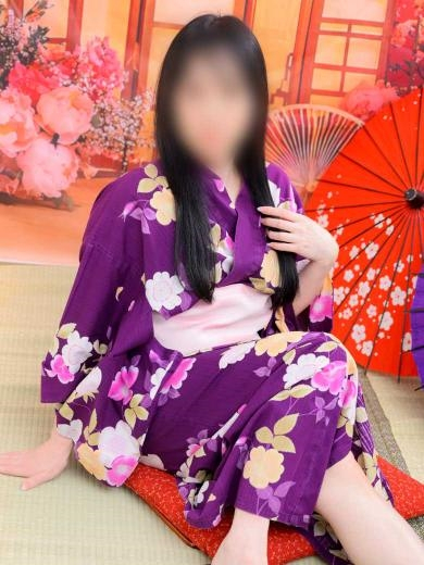七瀬のどか(イエスグループ 華女(かのじょ) 松山店)