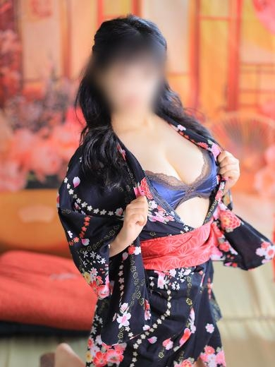 鈴川りせ(イエスグループ 華女(かのじょ) 松山店)