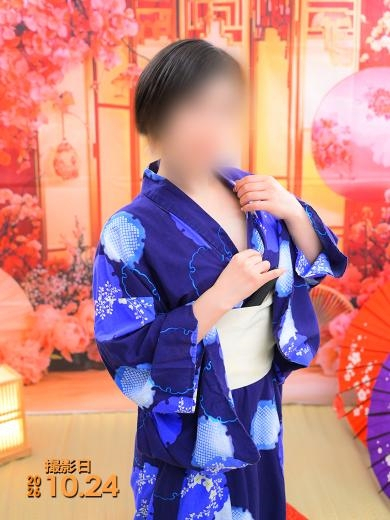 双神ほのか（イエスグループ 華女(かのじょ) 松山店）