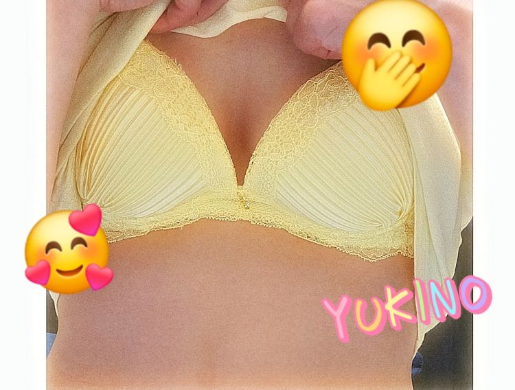 明日出勤しまーす🤗