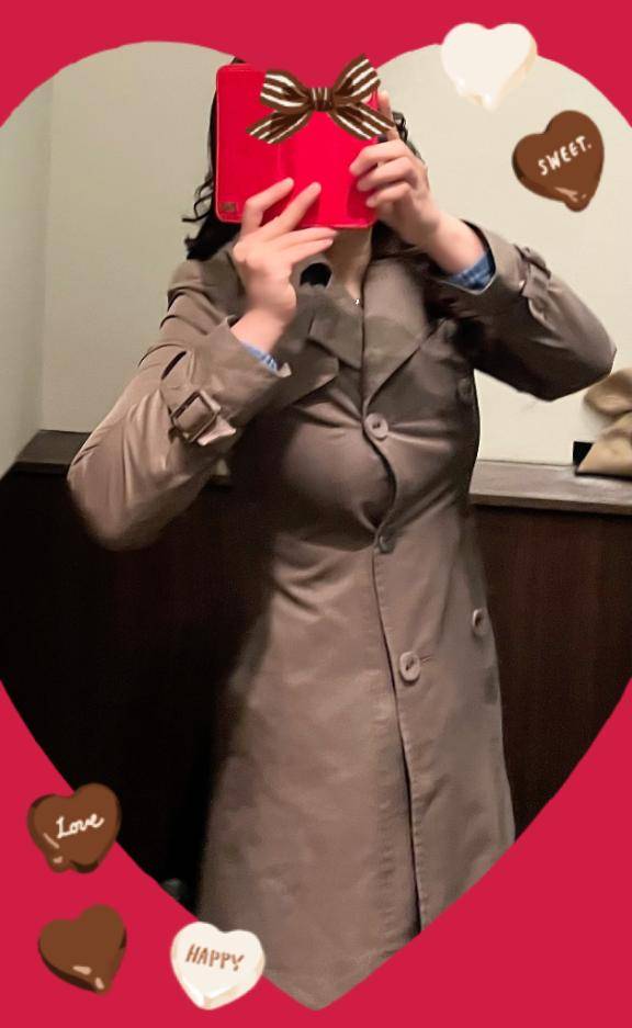 しおりのブライベートの服装です?