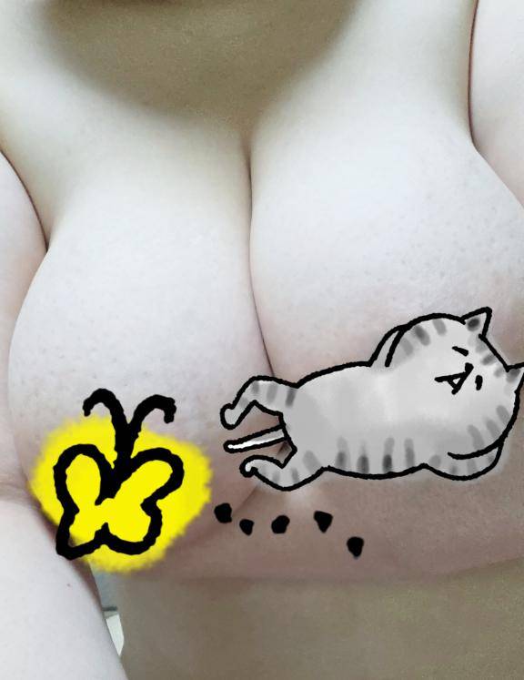 夜中なのに…