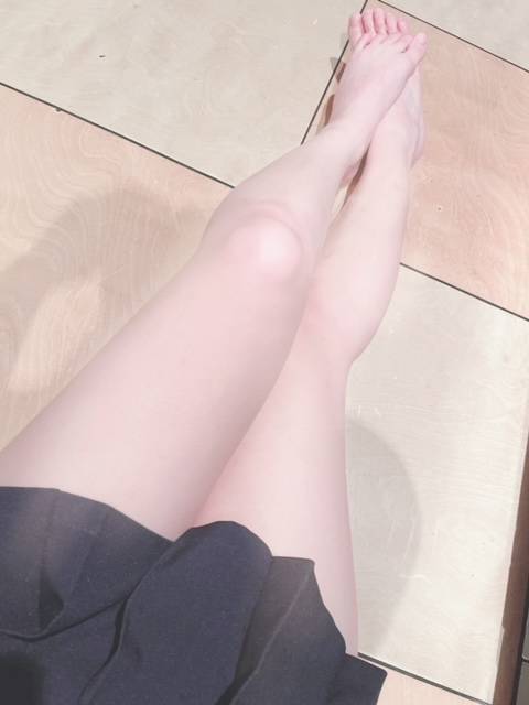 にこ