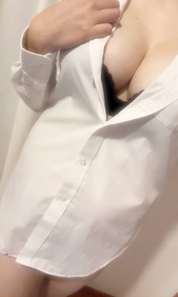 えちえち《うるは》参上しました🦋💜
