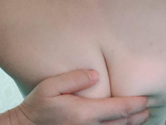 すずめ（金瓶梅　城東町で一番人気のあるお店）