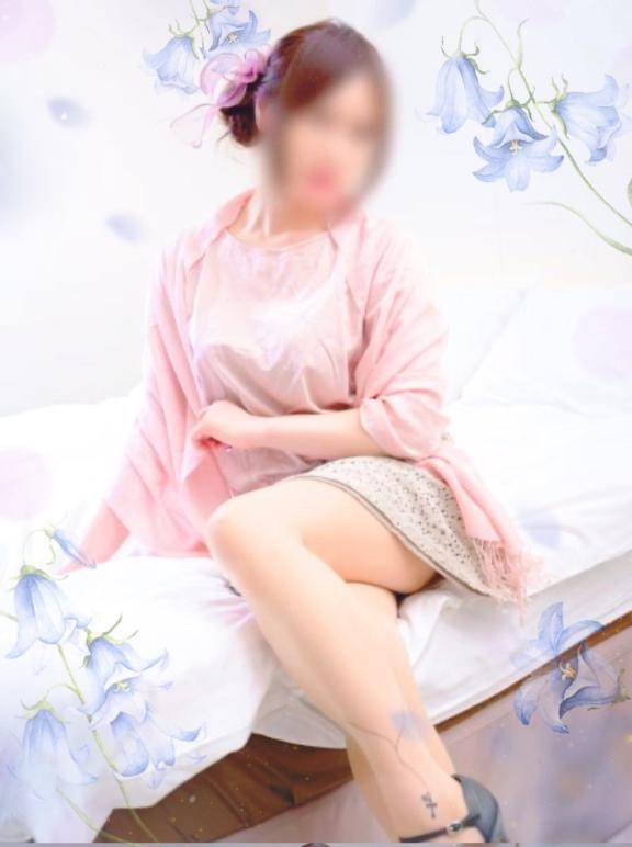 明日、出勤致します☆