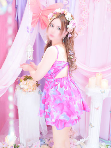 エルサ（金瓶梅　城東町で一番人気のあるお店）