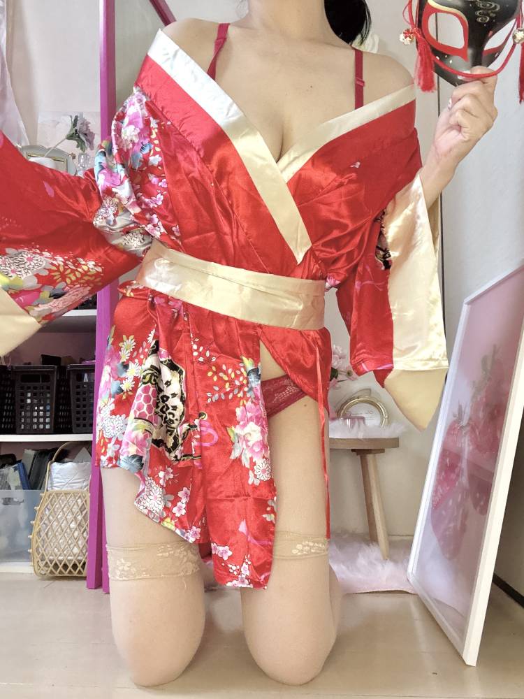 明日は12時出勤予定です