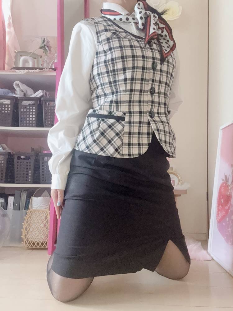 明日は12時出勤予定です