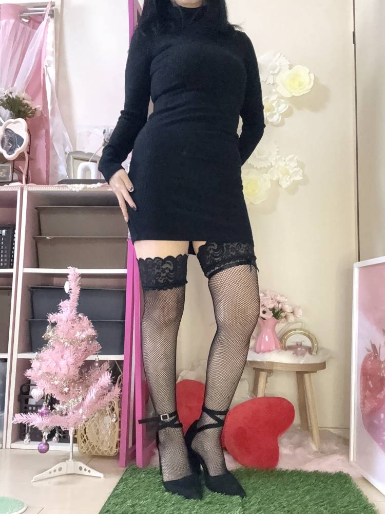 明日は12時から出勤予定です