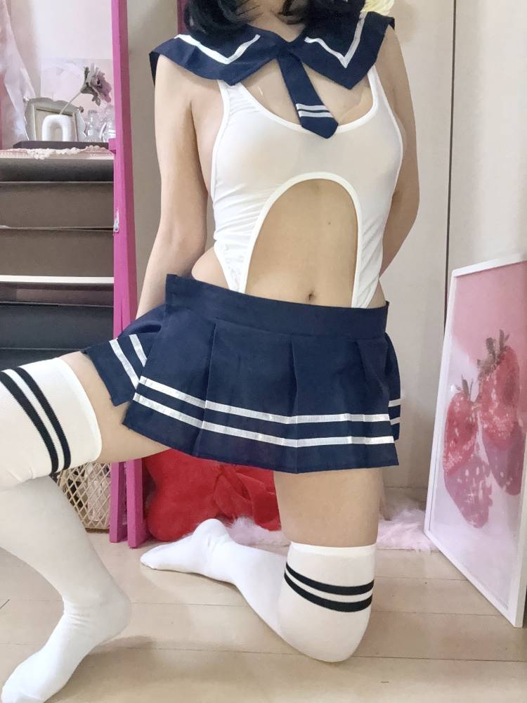 明日は12時出勤予定です