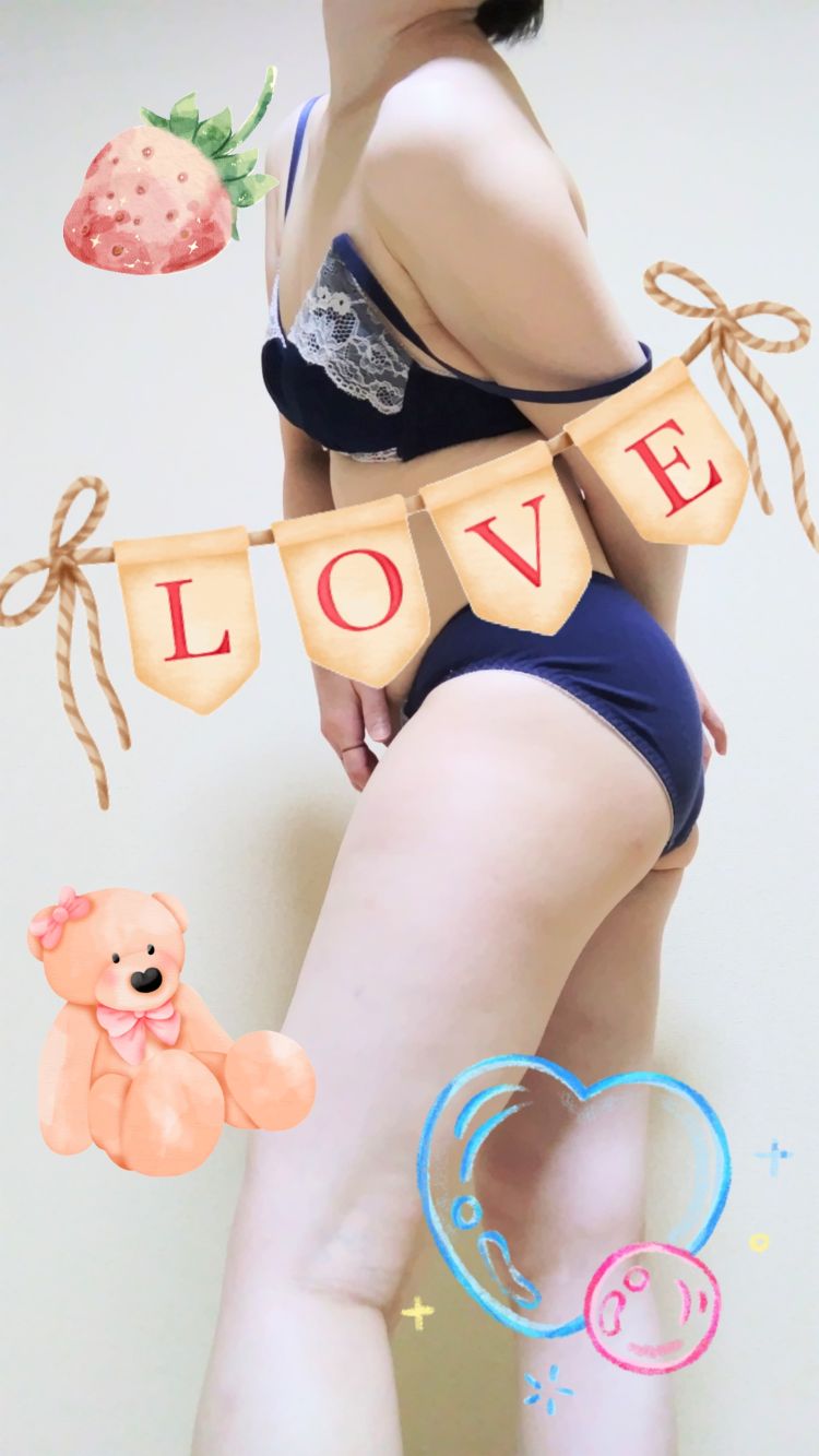 10/21 出勤してますよ~😽♥️