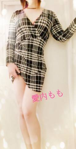 愛内もも